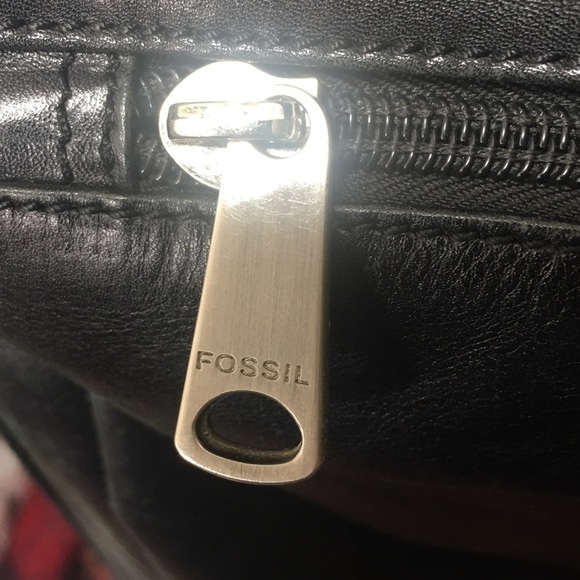 Fossil Brand black leather large satchel book bag - Picture 8 of 10